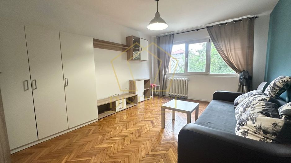Apartament cu 1 camera | Complexul Studentesc - Poză 2