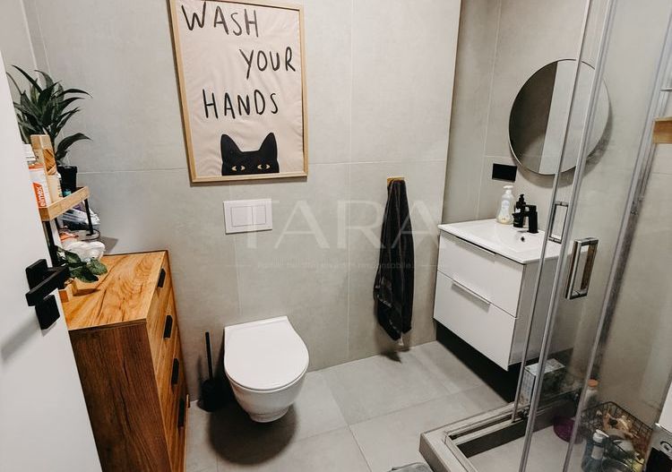 Apartament decomandat cu 3 camere, ultimul etaj, Traian Vuia. - Poză 6
