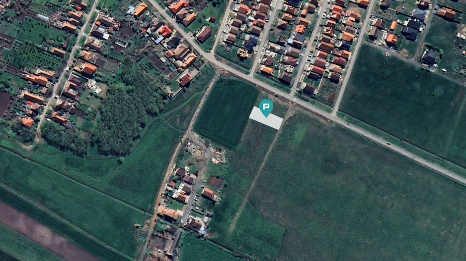 Loc de casa de 470 mp în Livada - Poză 1