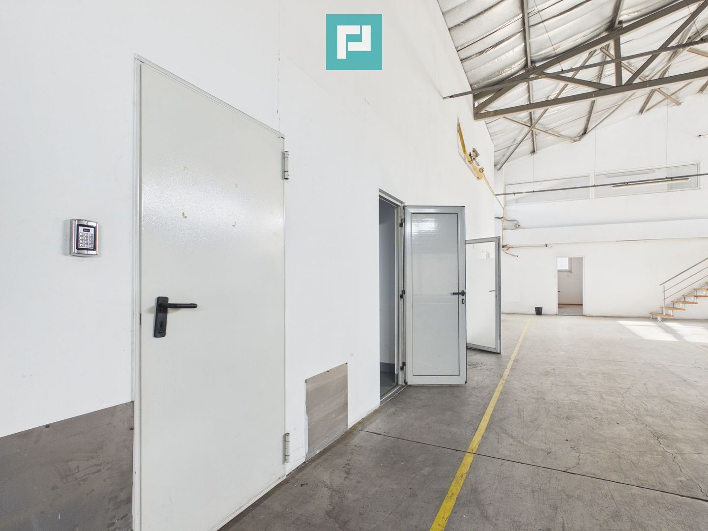 Spațiu industrial de 1,255mp acces TIR - Poză 7