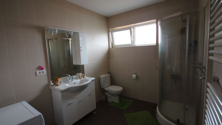 Vila spatioasa  nemobilata zona Elisabetin - Poză 27