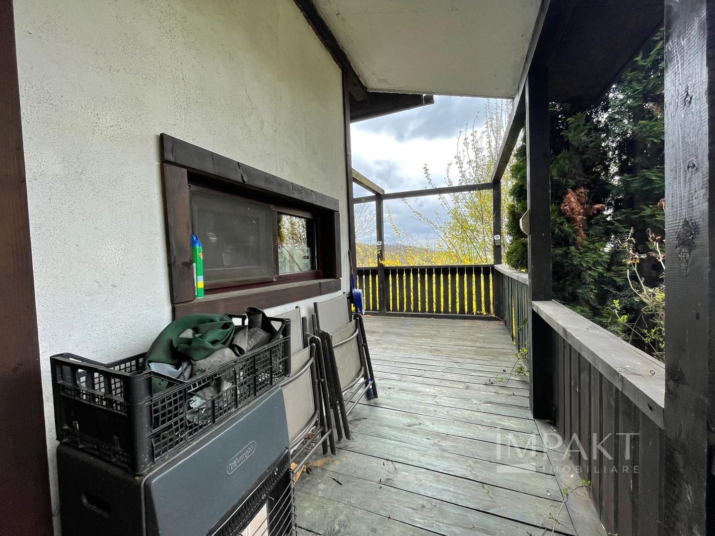 Cabana din lemn cu panorama superba asupra Florestiului - Poză 17