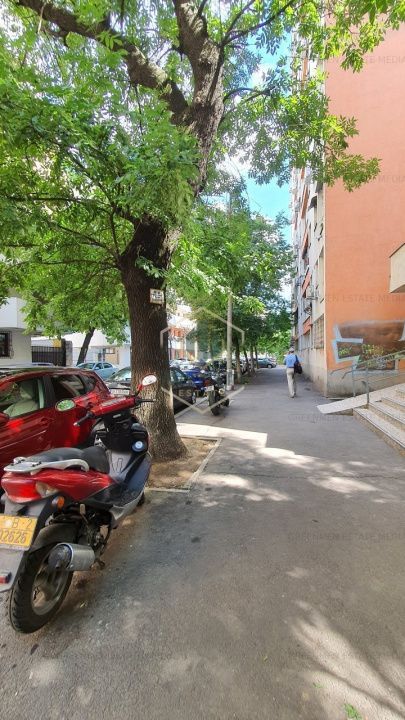Garsoniera nerenovata, bloc reabilitat cu 2 lifturi, Metrou Iancului Avrig - Poză 12