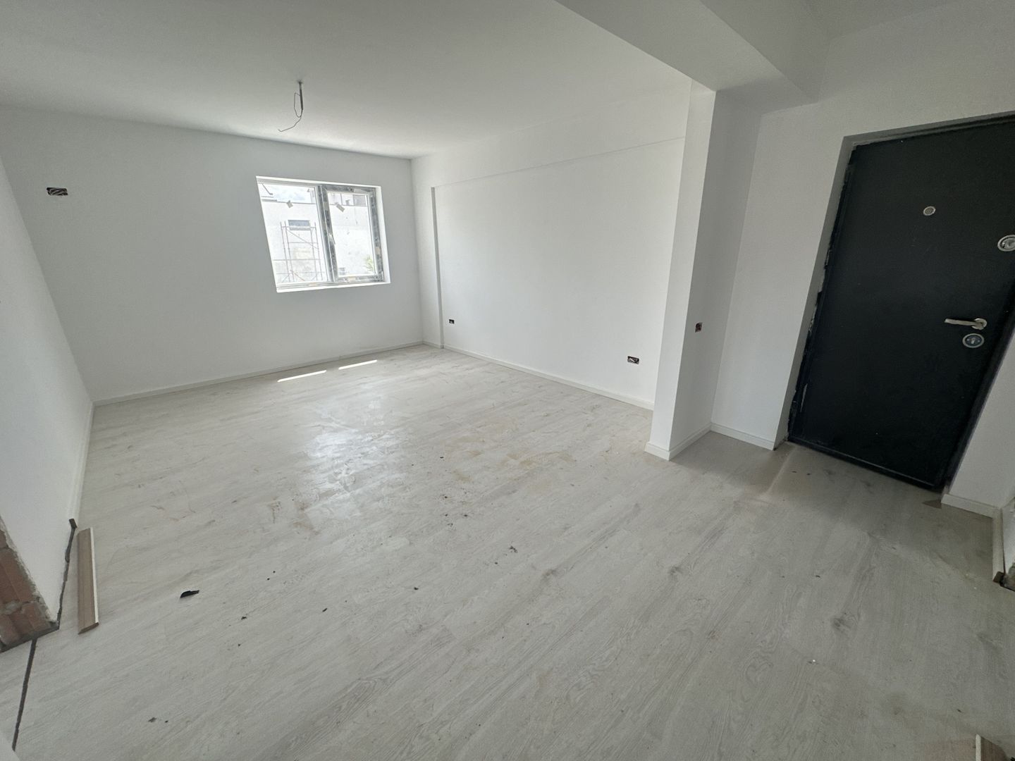 AP. 3 CAMERE - SAFIRULUI, BLOC NOU, NEMOBILAT, LOC PARCARE, COMIS 0% - Poză 2