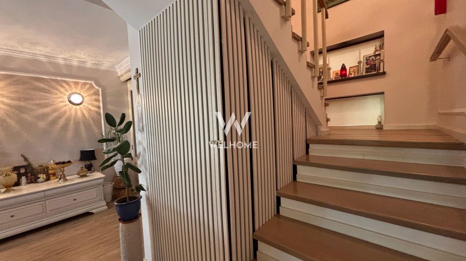 Casă amenajată de designer, garaj și pod locuibil - Șelimbăr - Poză 14