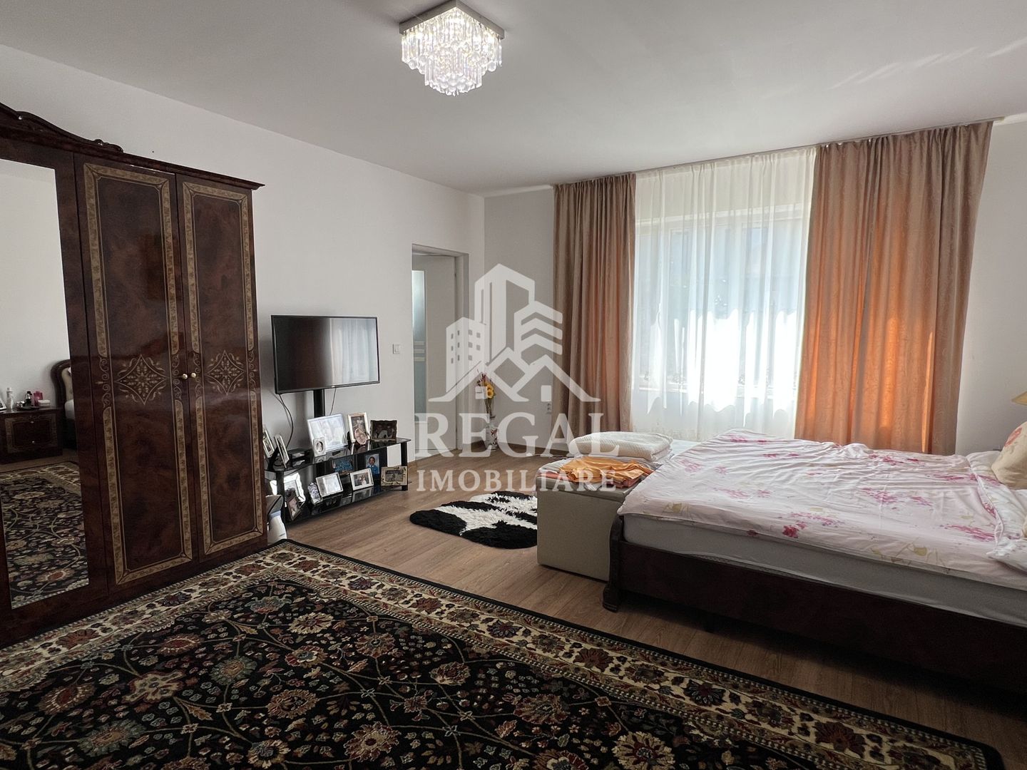 Casă de vânzare în zona Chizid – recent renovată-finalizată - Poză 5