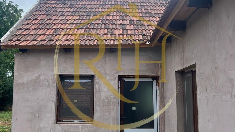 Casa plus teren de vânzare în Balinț,comision ,,0'' - Poză 12