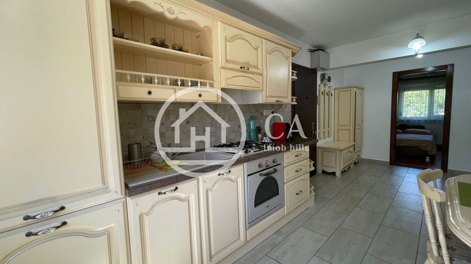 Apartament cu 3 camere de inchiriat in zona Nufarul, Oradea - Poză 12