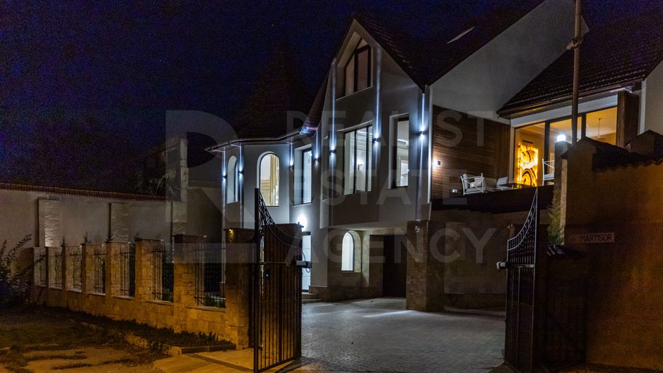 Vânzare,casă, 3 nivele, str. Mărțișor, Telecentru. - Poză 120