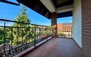 Vânzare Casă  D+P+E - 230 m.p. - Bucium - Poză 16