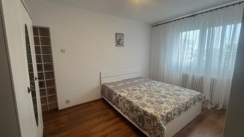 De vanzare apartament 3 camere Drumul Taberei - Poză 6