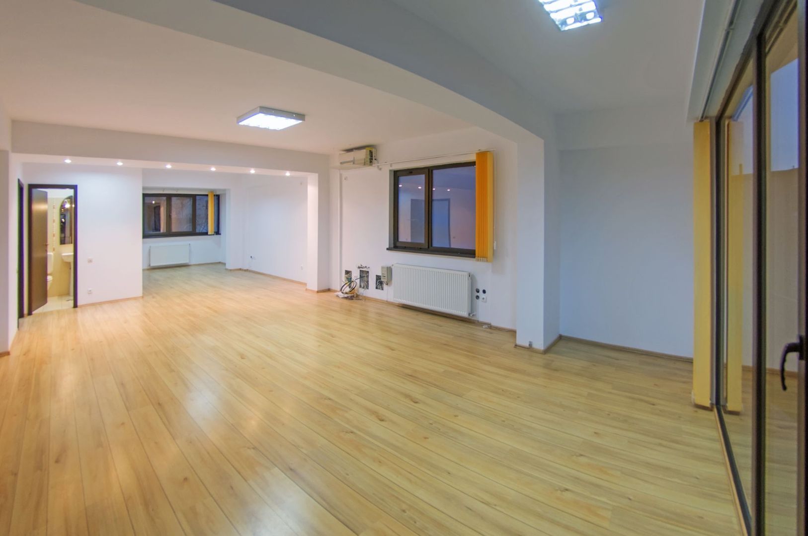 Zero comision, 415mp birou sau showroom, Buzesti, 10 minute metrou - Poză 5