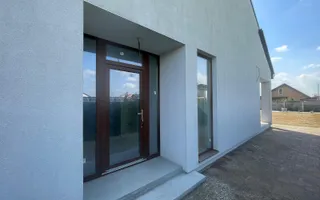 Duplex 130mp utili-390mp teren - Mosnita Noua - Poză 14