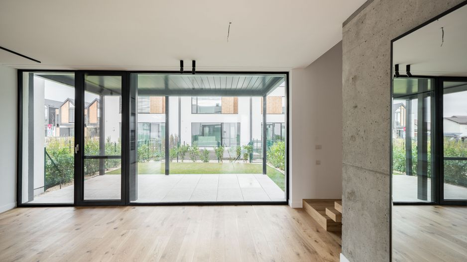 Vila tip UV03 mobilata partial in Amber Forest-prima inchiririere - Poză 5