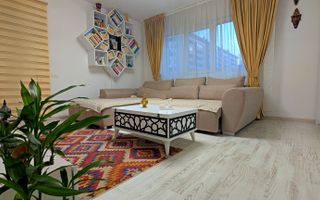 Metrou Bercen,  Apartament 2 camere, curte, decomandat, comision 0% - Poză 2