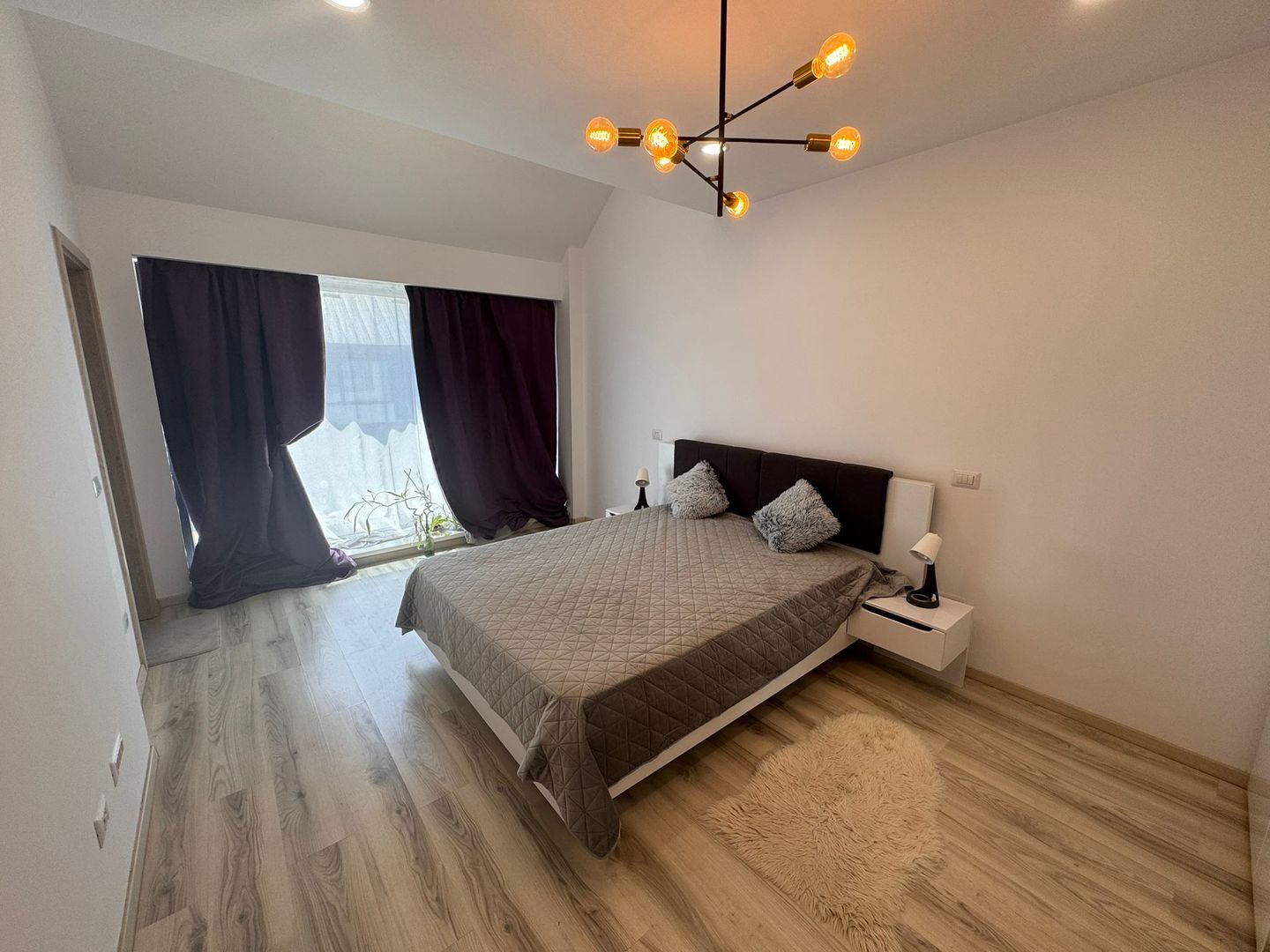 Vila Volutari 5 Camere Matei Millo - Poză 10