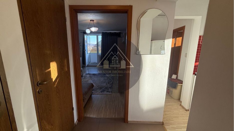 Apartament 2 camere, decomandat Medias - Poză 2