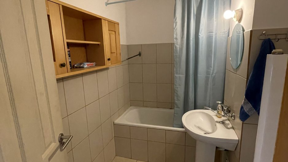 Girocului-Lidl | Decomandat | 2 Balcoane | 2 bai | Mobilat-Utilat - Poză 8