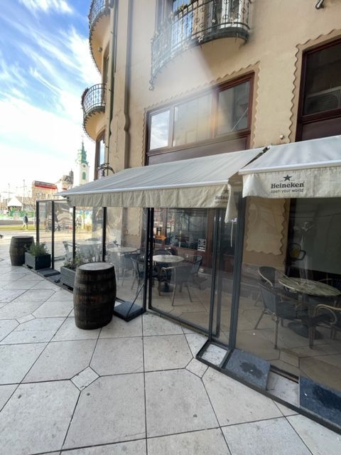 Chirie Ultra-central Oradea – spațiu HoReCa în Pasajul Vulturul Negru - Poză 5