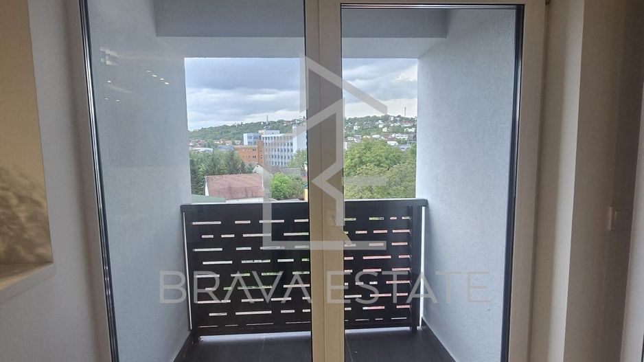 Apartament 58mp, 2 camere ,zona Tăietura Turcului . - Poză 8