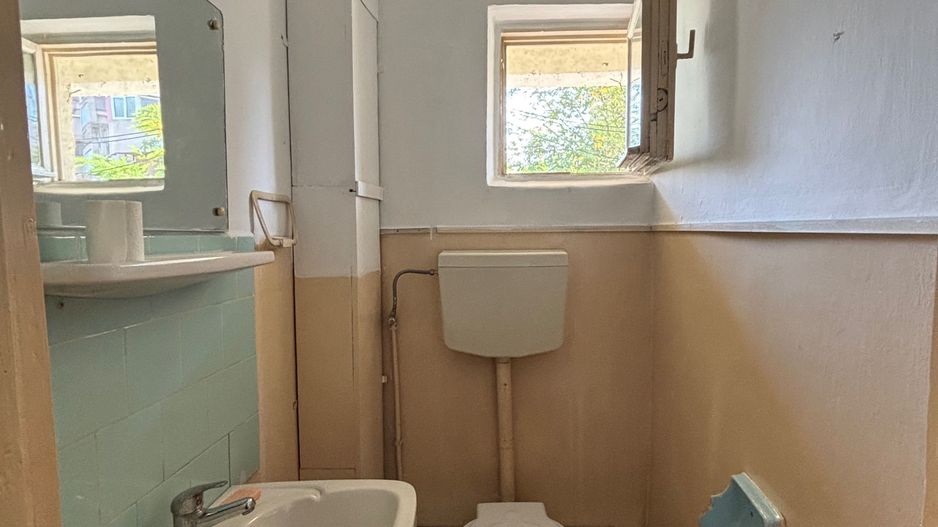 BRASADAS vinde ap 3 cam etaj 1/4 in Micro 16. - Poză 4