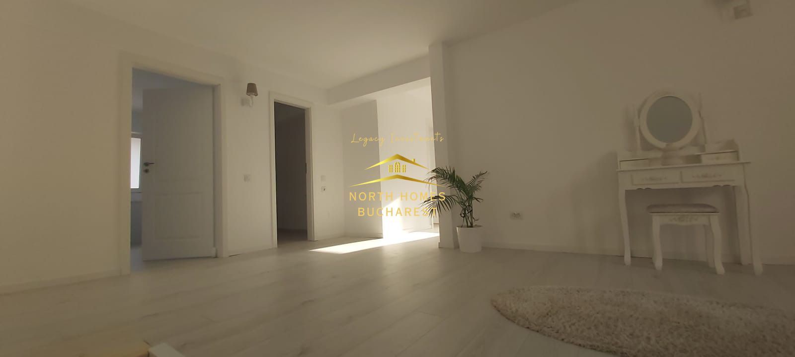 Casă spațioasă 5 camere + curte 340 mp în Băneasa | - Poză 18