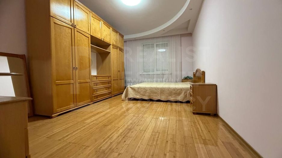 Chirie, apartament, 3 camere, Strada Nicolae Costin, Buiucani - Poză 3