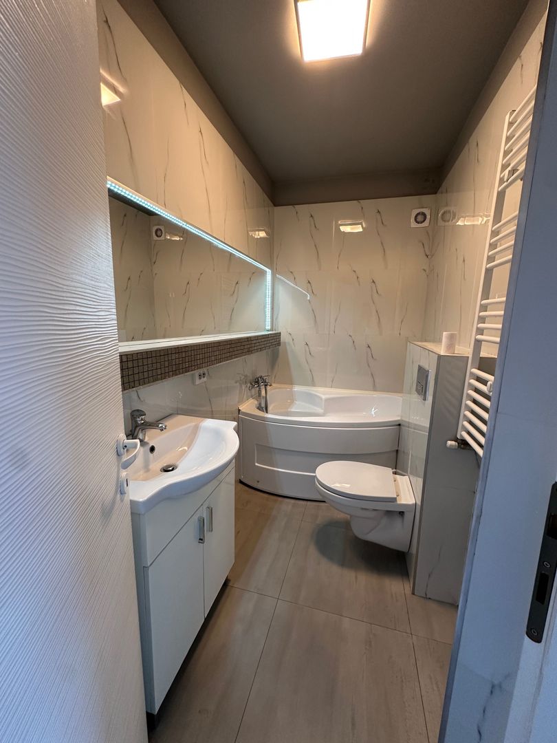 🏡 Apartament 3 camere, finisat modern, cu parcare subterană inclusă – - Poză 8
