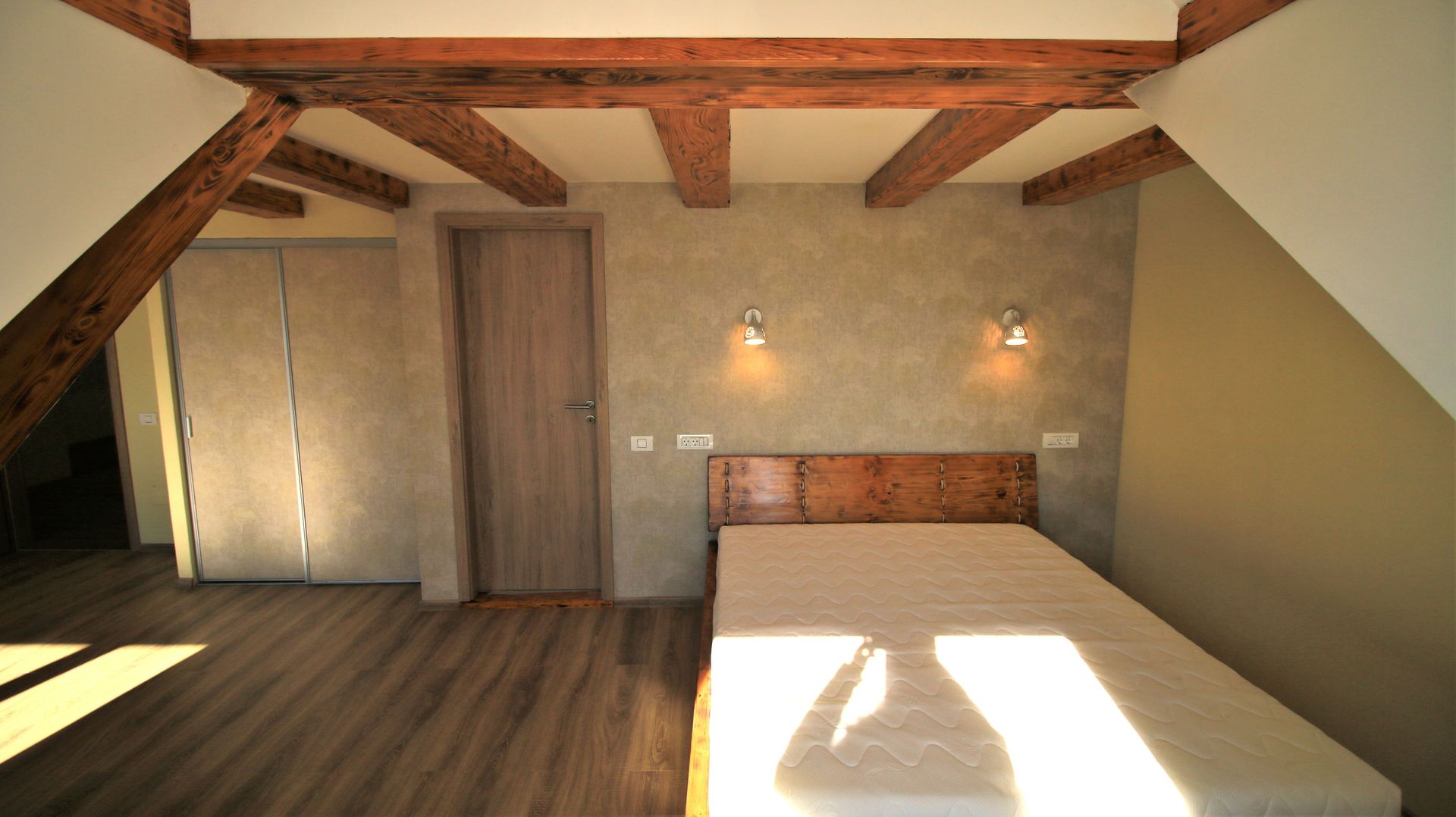 Apartament in casa nouă - la prima inchiriere - Poză 8