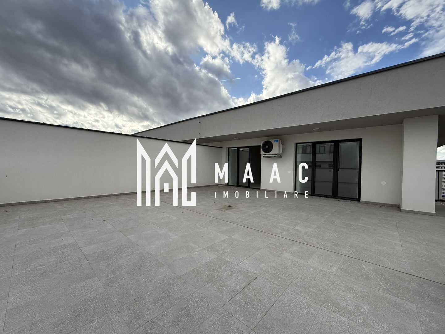 Penthouse | 4 camere | Balcon | Parcare | Terasa | D. Stanca - Poză 11