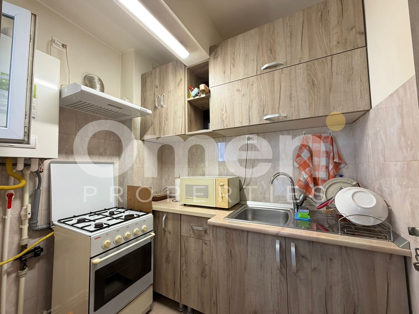 Garsoniera renovata cu balcon, etaj 4 cu acoperis, zona Garii - Poză 4