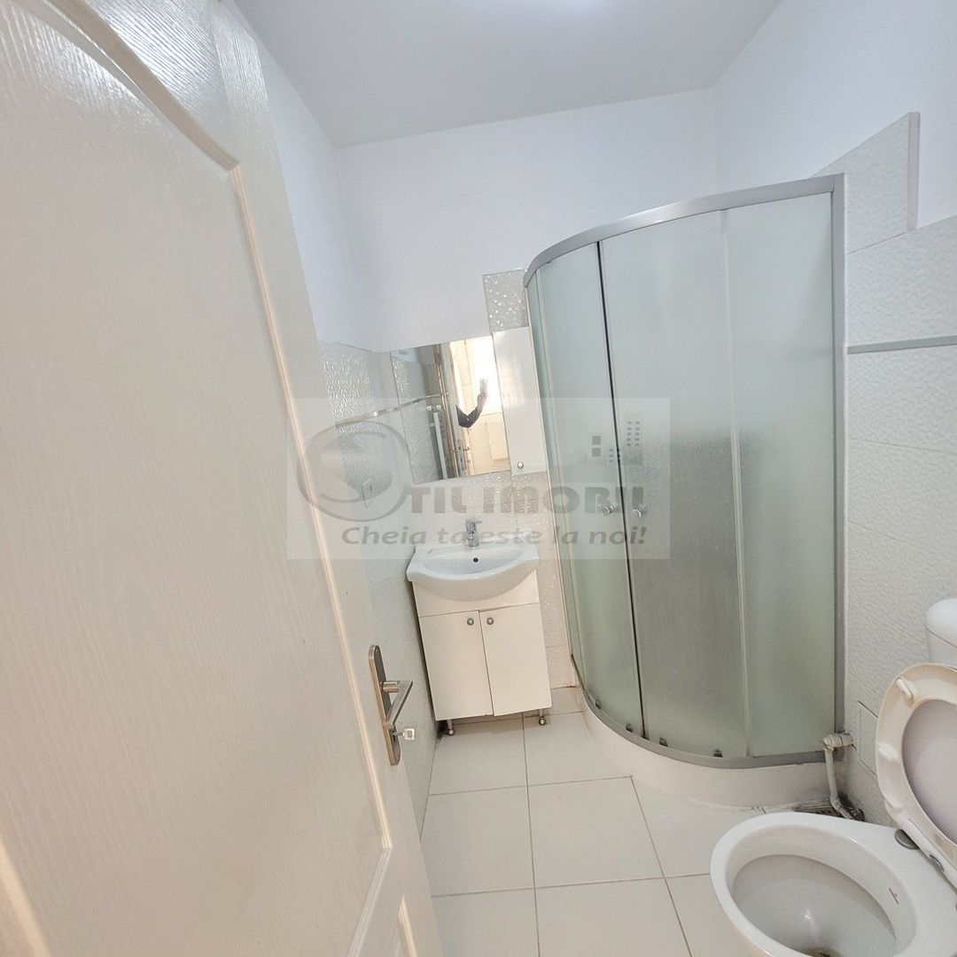 Apartament 2 camere podu ros - 380 euro - Poză 6