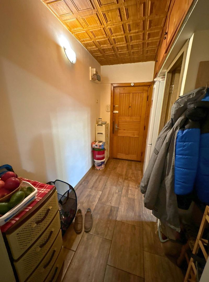 Apartament 2 camere parter 50 M² zona linistita Simeria - Poză 10