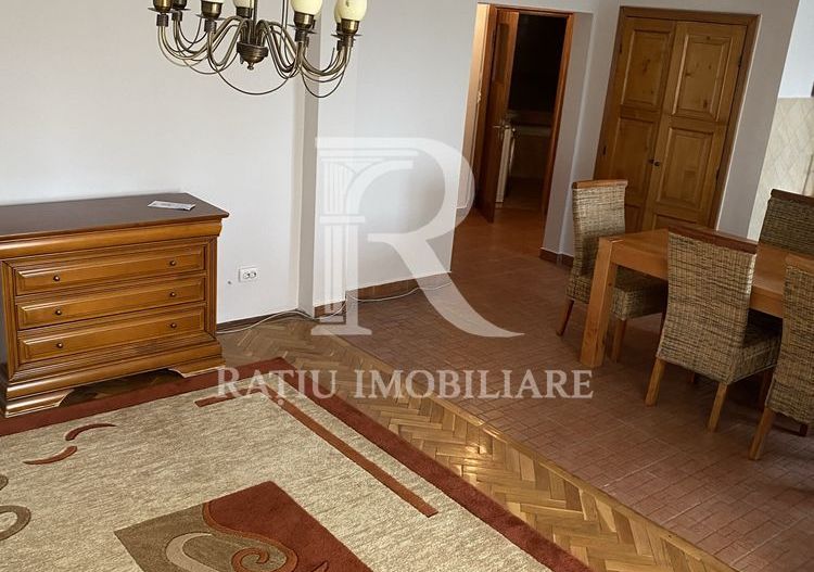 Apartament cu 3 camere | Rogerius | Oradea - Poză 3