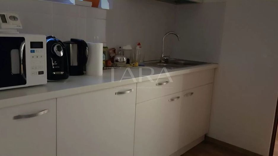 Apartament sau Birou. Vanzare, in zona ultracentrala. Parcul Central. - Poză 4