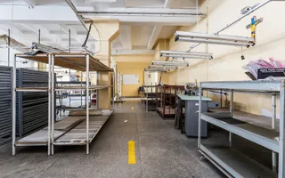 Chirie, spațiu industrial, 3000 mp, str. Sprîncenoaia, Centru - Poză 25