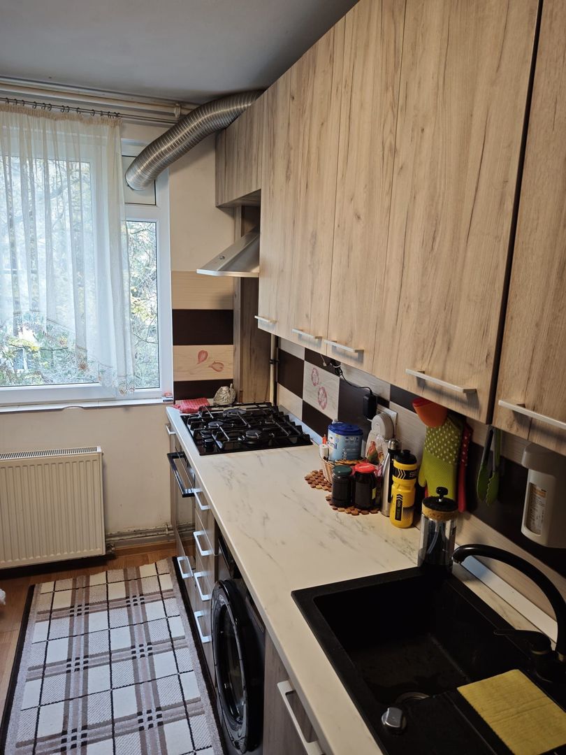 Apartament 3 Camere cu Centrală Proprie și Parcare – Sector 3 - Poză 12