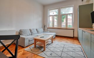 STUDIO IN CENTRUL BRASOVULUI - Poză 1