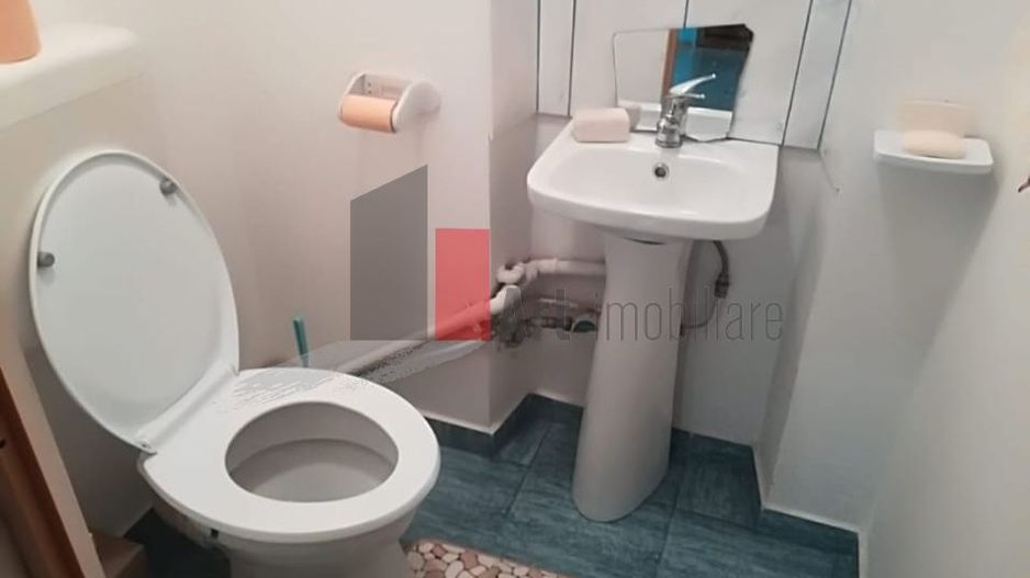 Apartament cu 4 camere Titan cu centrala - Poză 12