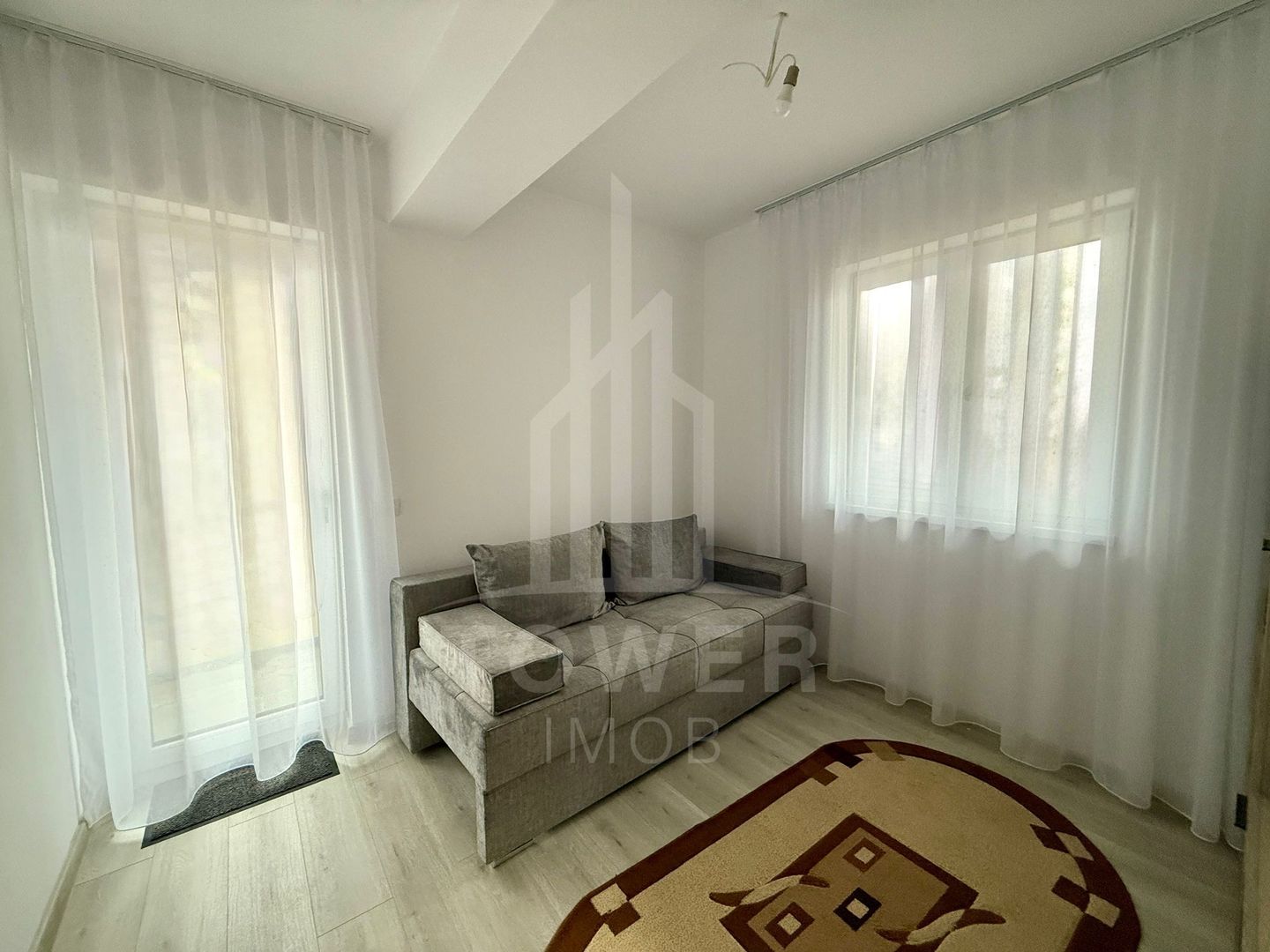 Apartament 3 camere | Prima închiriere | Parcare | Calea Șurii Mici - Poză 3