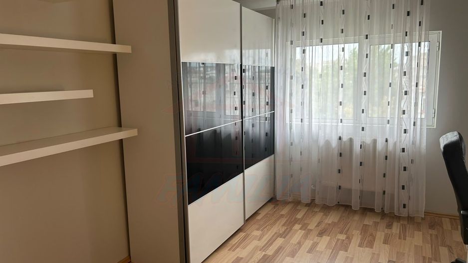 55.000 euro, APARTAMENT,  tip mansarda pe 2 nivele SIDERURGISTILOR - Poză 7