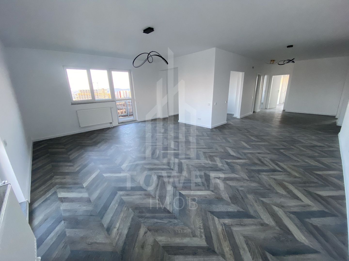 Apartament spațios de 4 camere, 114 mp utili + 3 terase – Hipodrom 3! - Poză 2