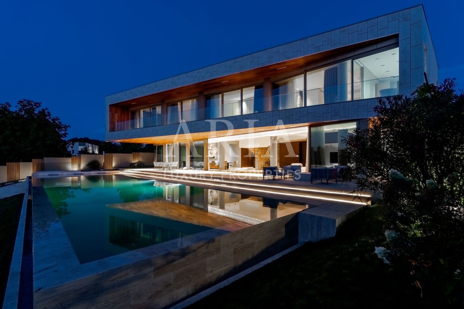 VILA FRONTLAKE SNAGOV – acolo unde arhitectura întâlnește libertatea - Poză 25