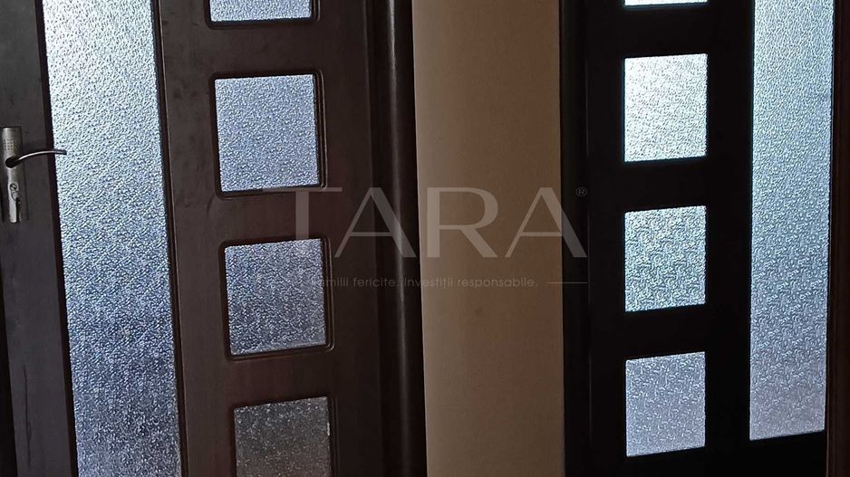 De vanzare apartament 3 camere Manastur,  zona Piata Flora - Poză 4