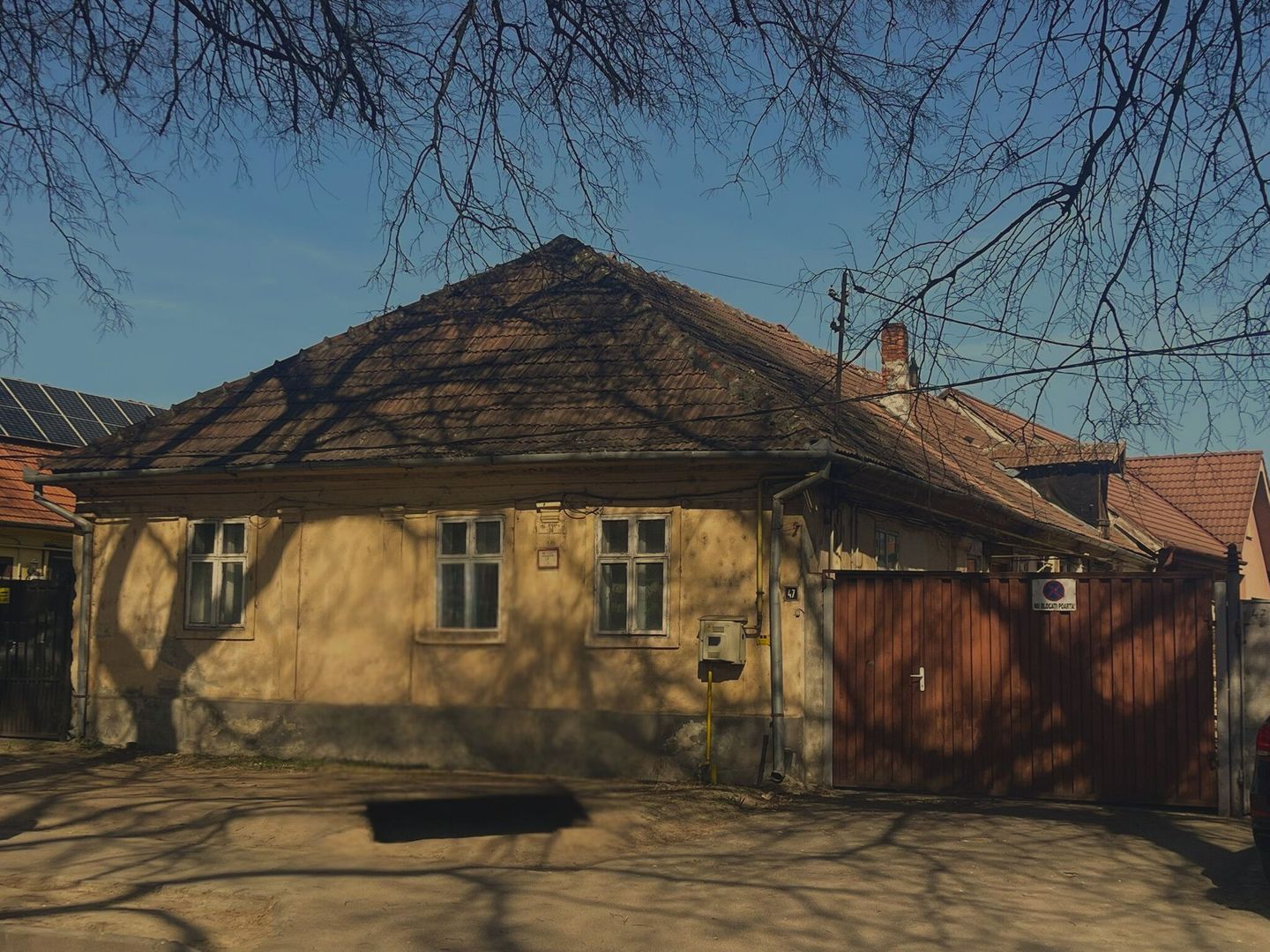 Casă ultracentrală, Oradea – locație premium, potențial excelent - Poză 4