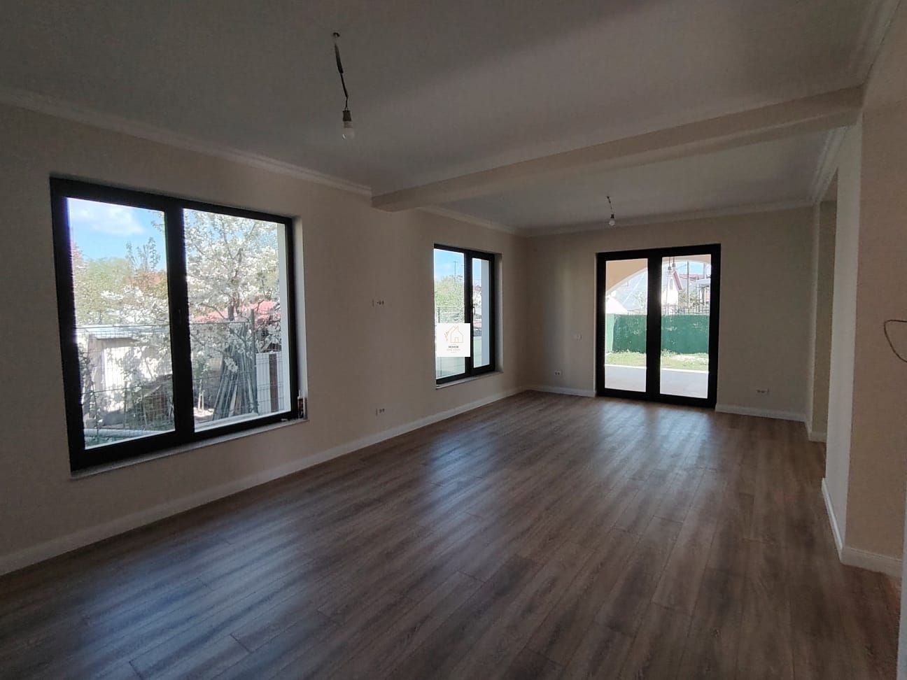 Vila 5 camere Buftea - Poză 6