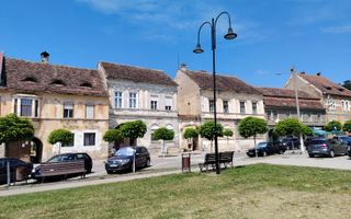 De vânzare apartament la casă, Piața Republicii, Agnita - Poză 2