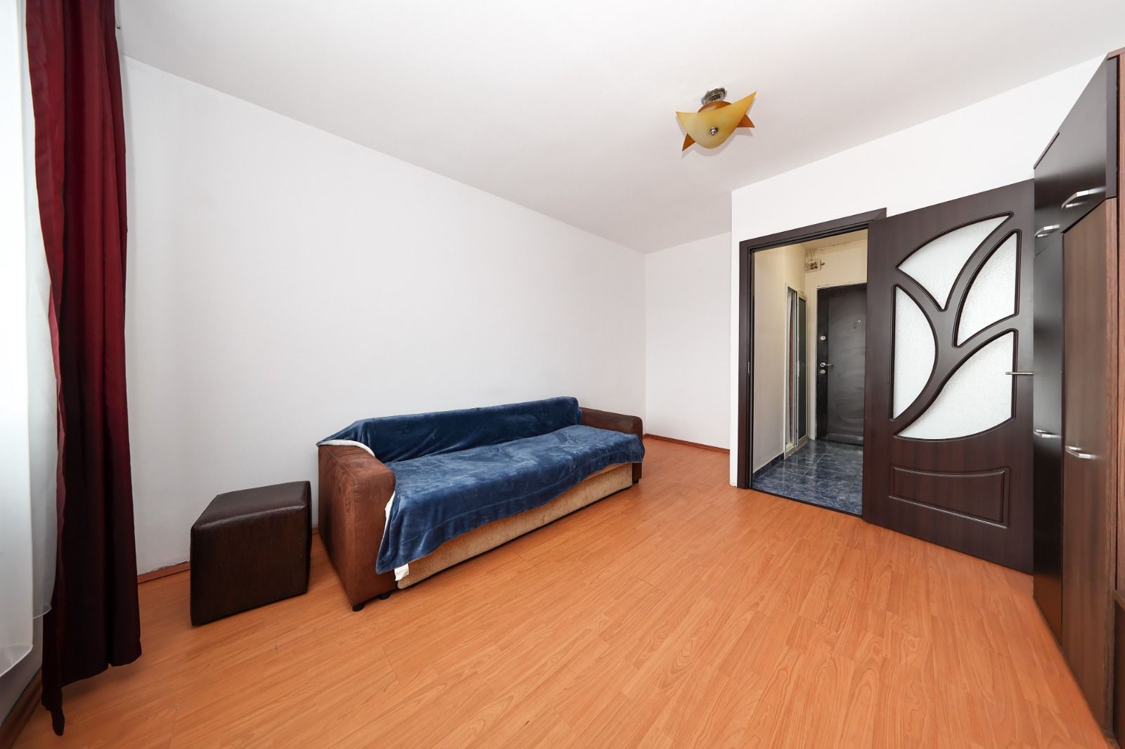 Garsoniera 21 mp Zona Tractorul - Poză 4