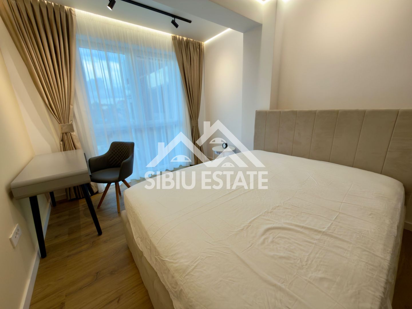 Apartament central finisare premium parcare subterana imobil nou - Poză 11
