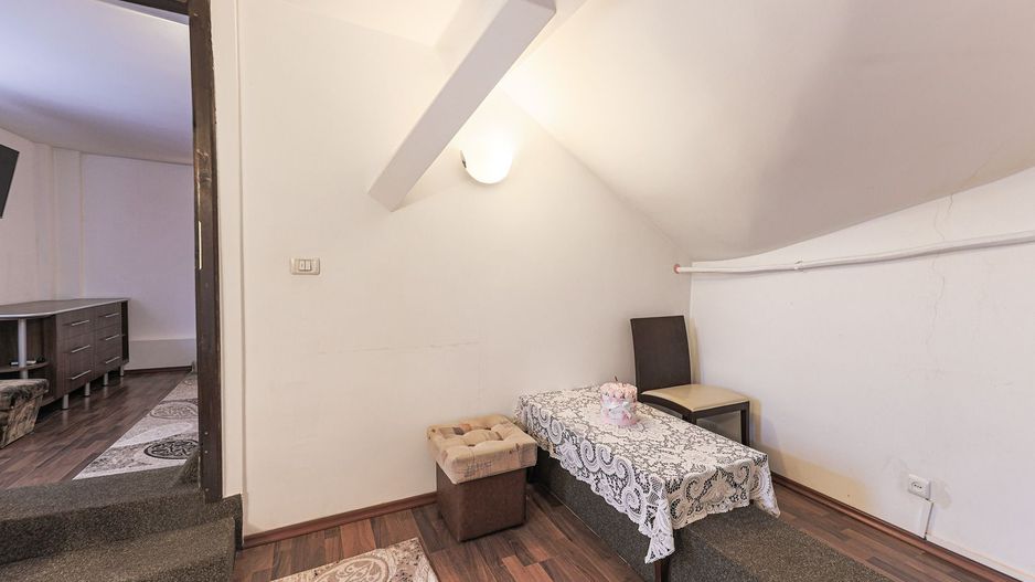 Apartament cu 2 camere la curte comună, la cheie pe str. Barabas Bela - Poză 5